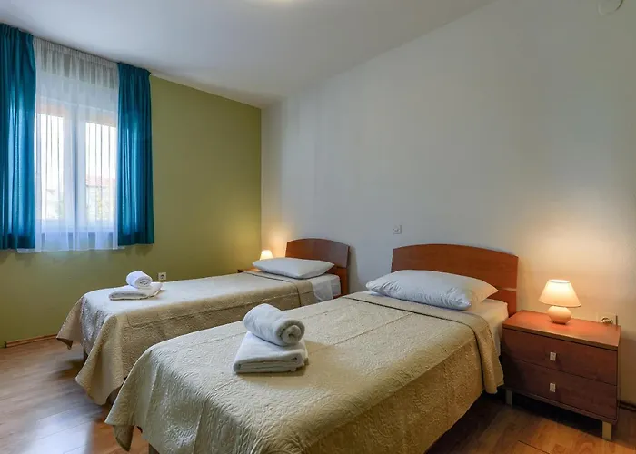 Апартаменты Olive Maris *