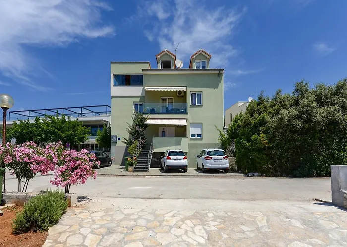 Апартаменты Olive Maris