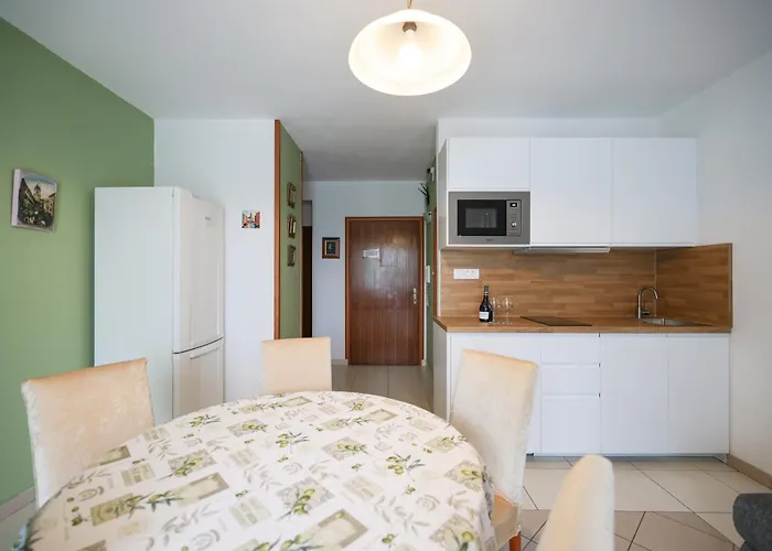 Olive Maris Апартаменты Петрчане